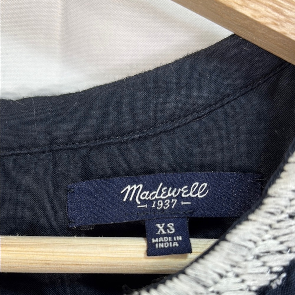 🍾Madewell Sleeveless navy sleeveless linen, cotton, embroidered dress - Picture 2 of 6